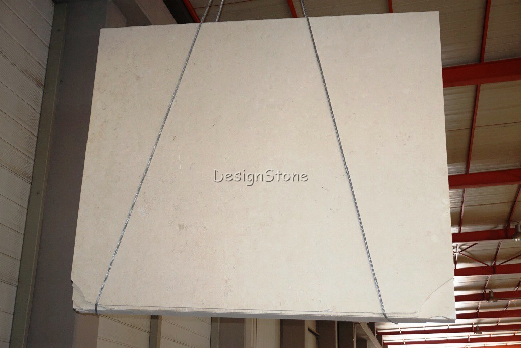 Vratza beige limestone (Vratsa)